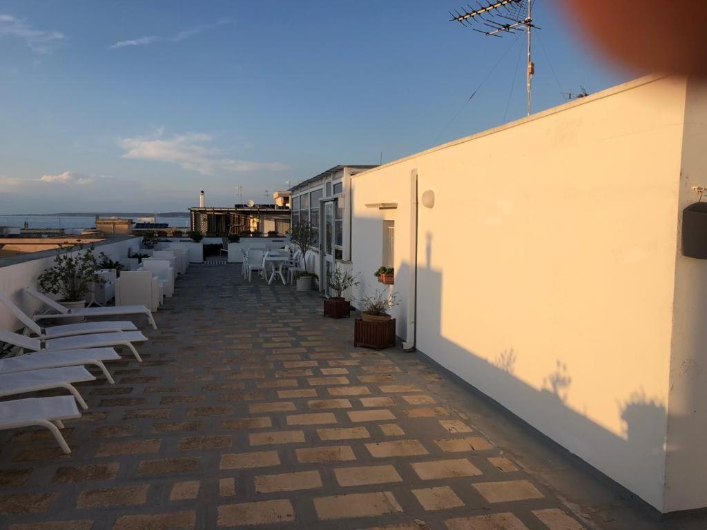 Faro Bianco Gallipoli - Suites & Apartments Eksteriør billede