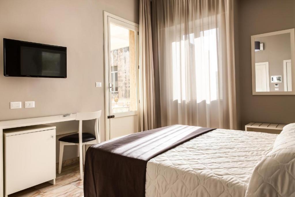 Faro Bianco Gallipoli - Suites & Apartments Eksteriør billede