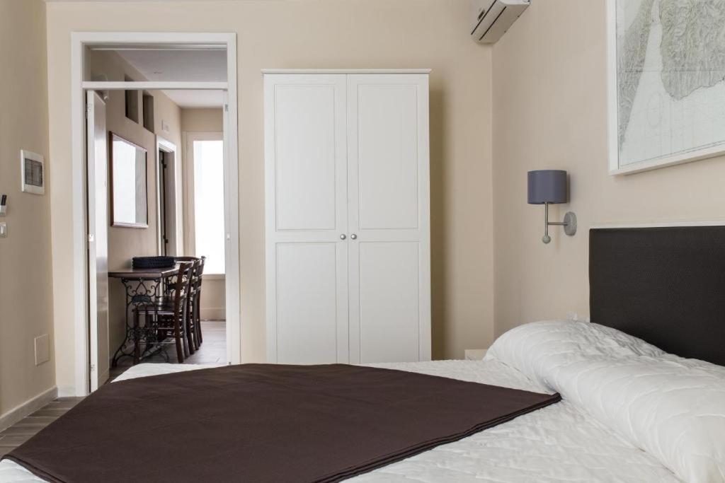 Faro Bianco Gallipoli - Suites & Apartments Eksteriør billede