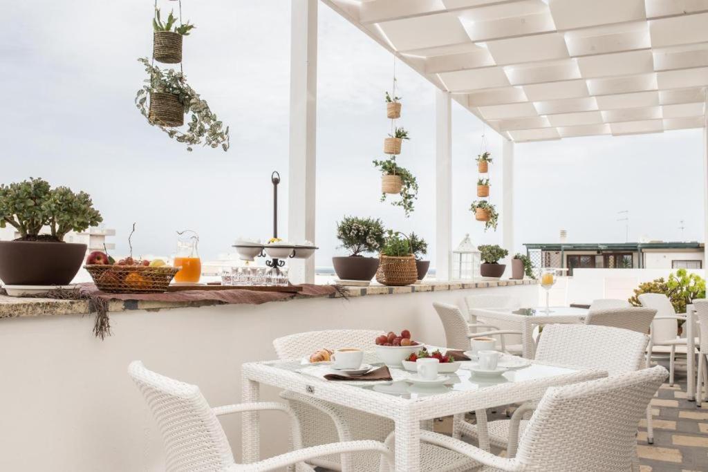Faro Bianco Gallipoli - Suites & Apartments Eksteriør billede