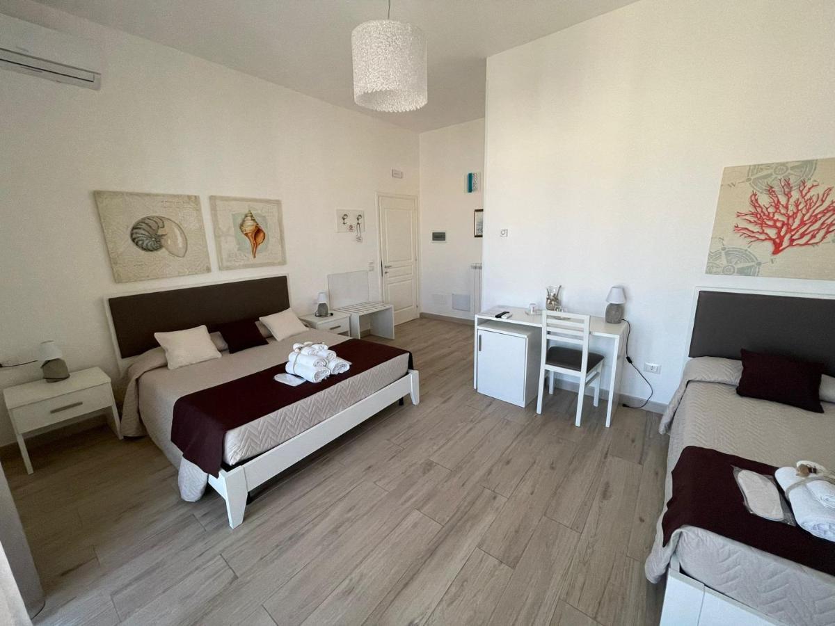 Faro Bianco Gallipoli - Suites & Apartments Eksteriør billede